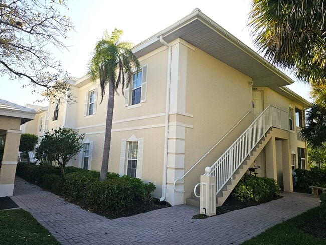 Building Photo - 1405 Sweetwater Cove