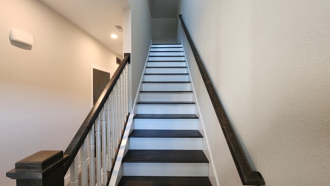 Photo - 3319 Stoneway Ct