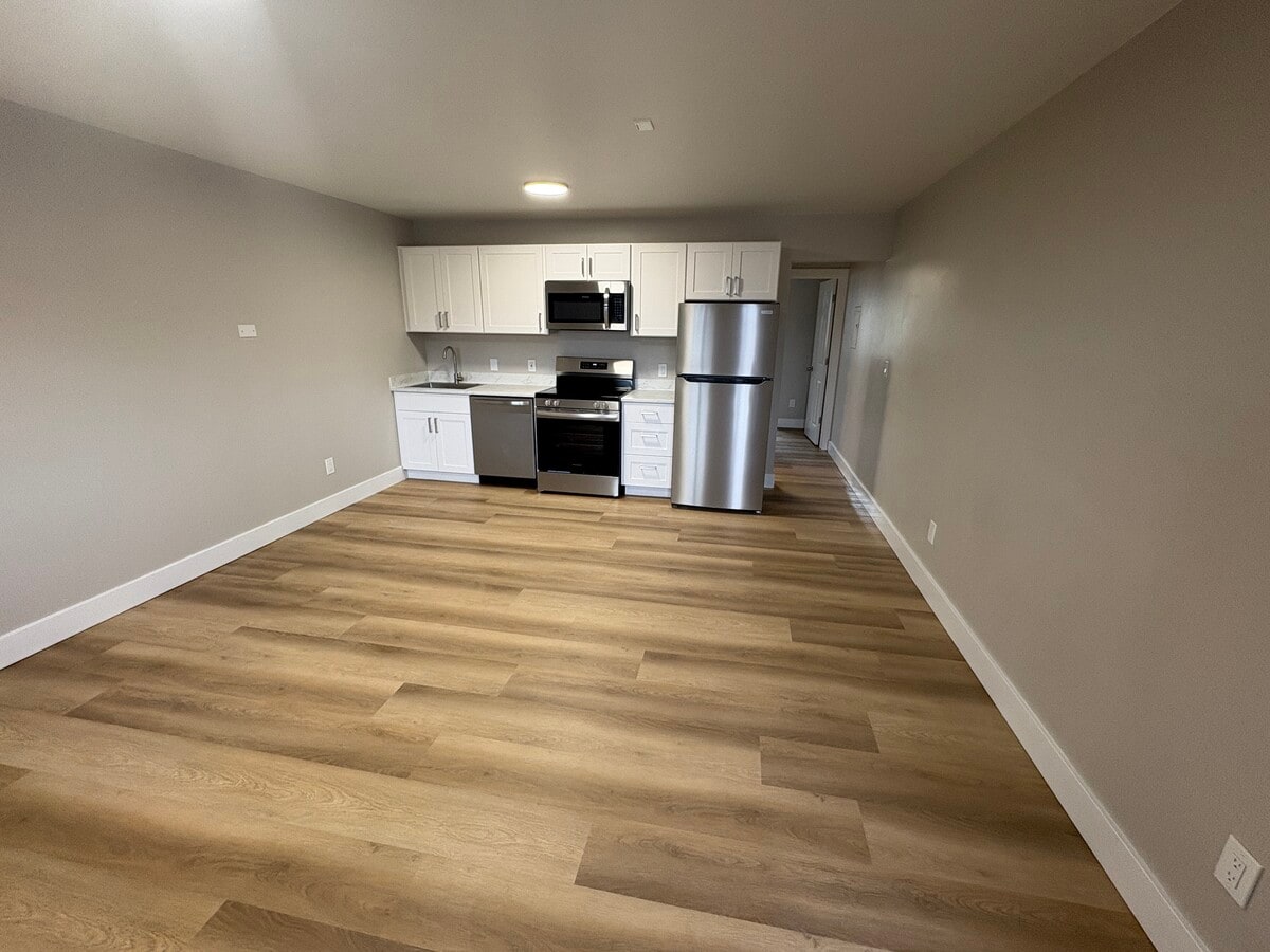 Photo - 8480 Jewel Lake Rd Unit 3