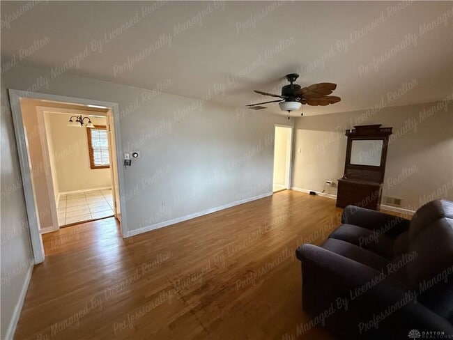 Photo - 217 Wolf Ave