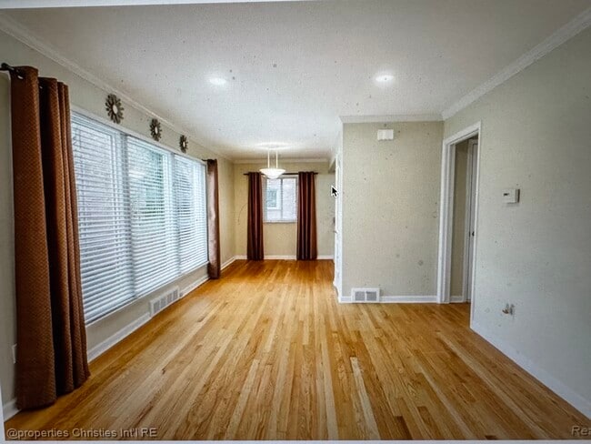 Photo - 1047 N Old Woodward Ave