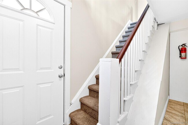 Photo - 98 S Main St Unit 98