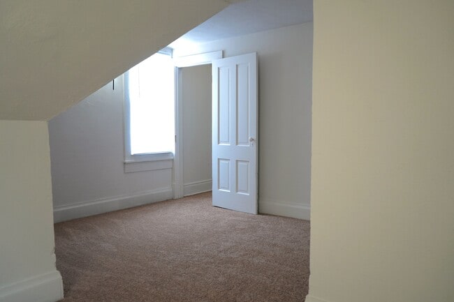 Photo - 511 S 2nd St