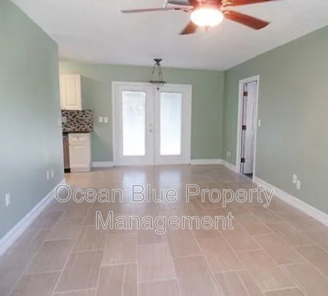 Photo - 9264 91st St N