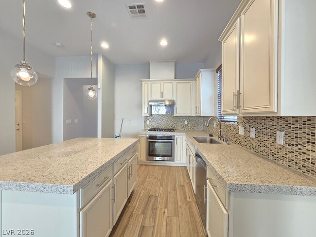 Photo - 8090 Ancient Oaks Ave