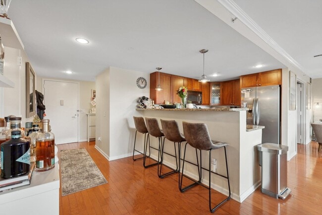 Photo - 700 Grove St Unit 5P