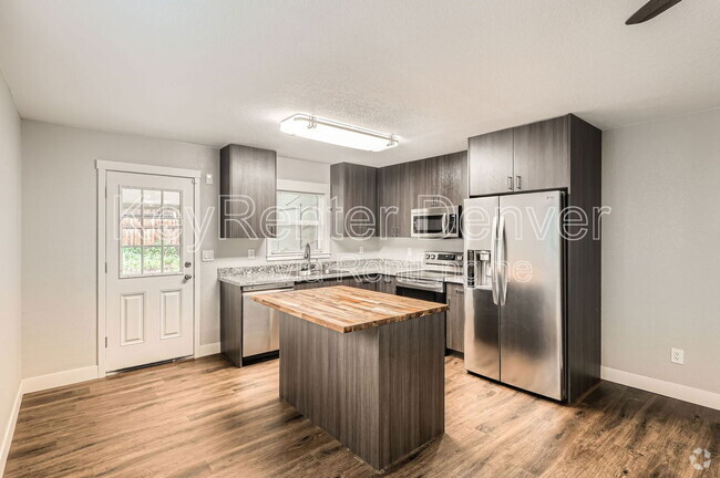 Building Photo - 2103 W Harvard Ave Rental