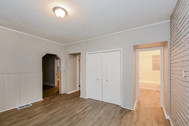 Photo - 1311 Manss Ave