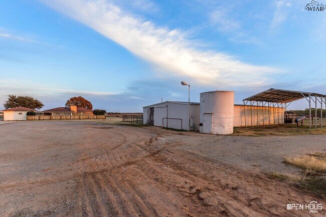 Photo - 5639 Johnson Rd