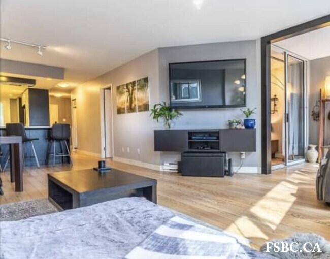 Photo - 431 Pacific St