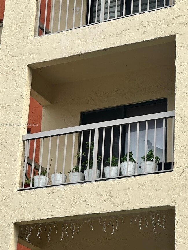 Photo - 8180 Geneva Ct Apartment Unit 323