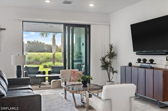 Building Photo - 5644 Celebration Dr