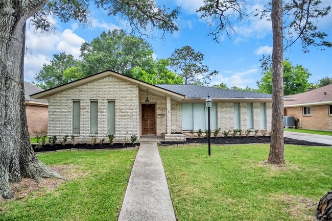 Photo - 1715 Capstan Rd