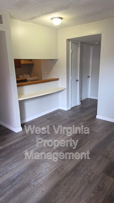 Photo - 200 W Main St Unit 102