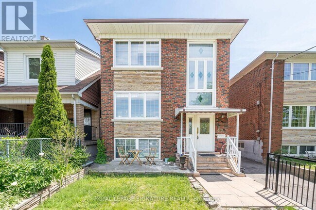 Photo - 83 Caledonia Rd
