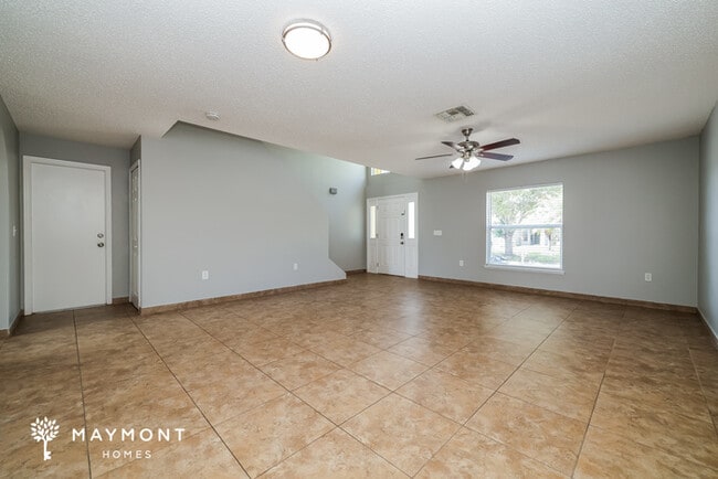 Photo - 12627 Lake Vista Dr