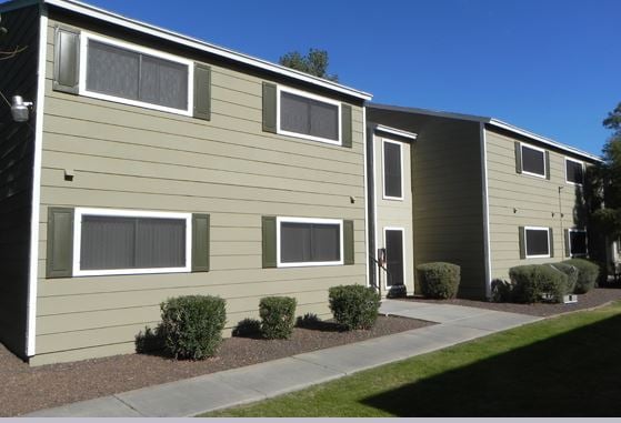 Builiding Exterior - Napa Place Apartments