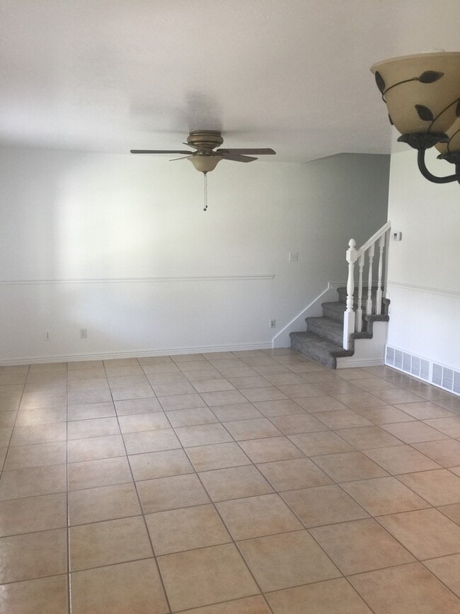 Photo - 1465 S Red Maple Ct