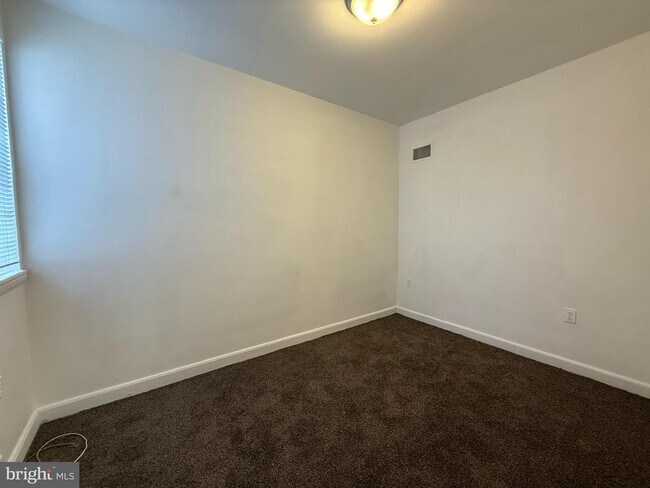 Photo - 2517 S Camac St