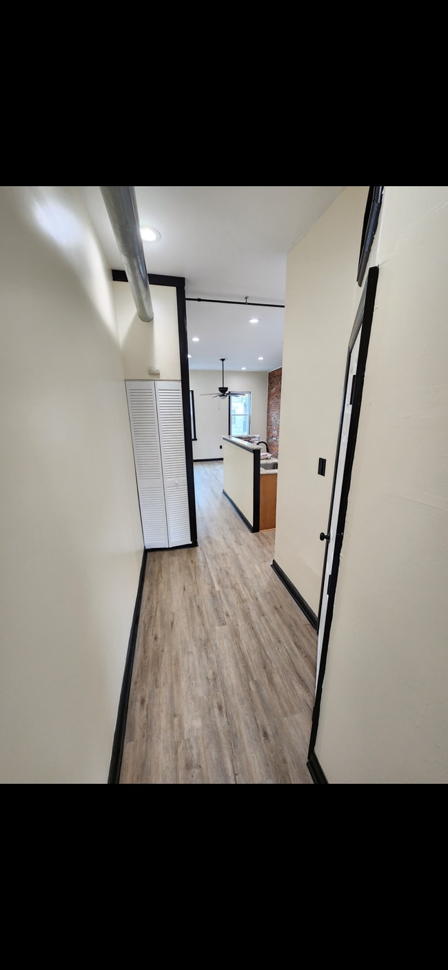 Photo - 2038 S 4th St Unit 2038 2nd floor