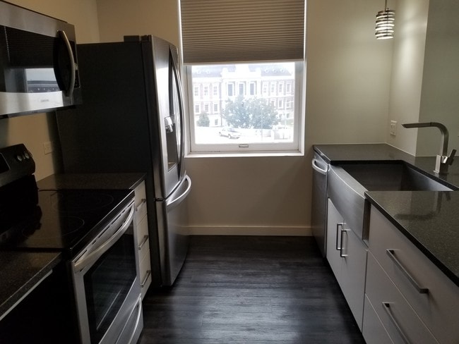 Photo - 123 N Locust St Unidad 407