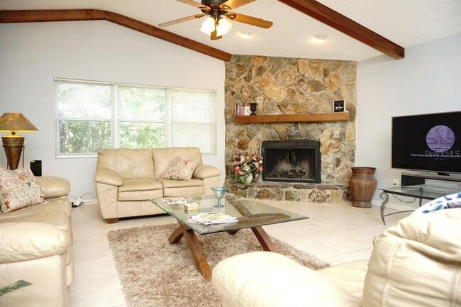 Photo - 3139 Carlos Dr