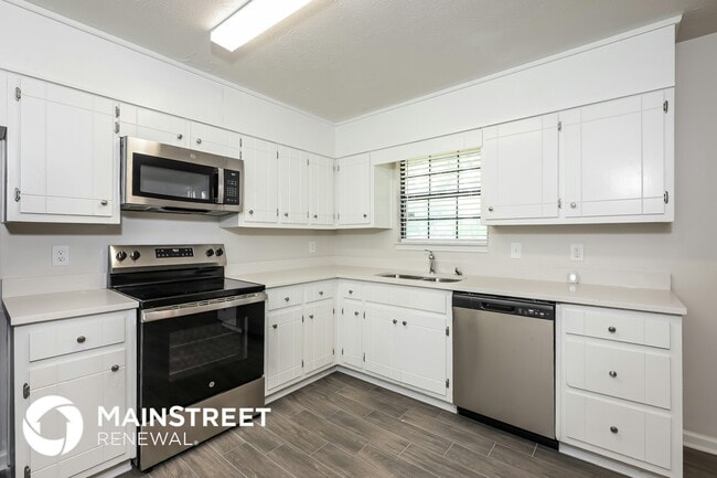 Photo - 174 Slicky Rock Ct