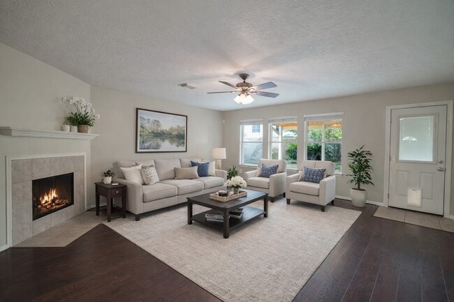 Photo - 8315 Cardamon Ln