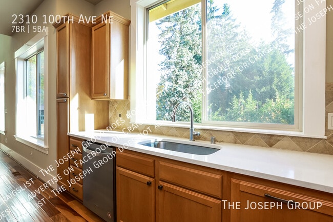 Photo - 2310 100th Ave NE