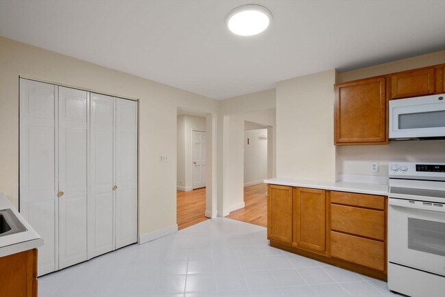 10 Frances St Unit 10