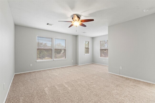 Photo - 7606 Hillsdale Park Ct