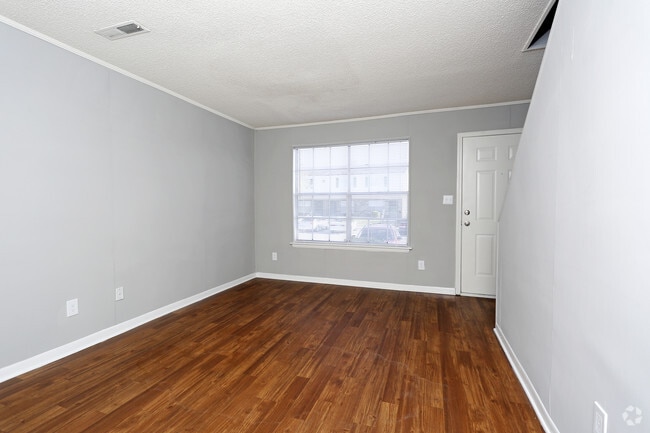 Patriots Place Townhomes