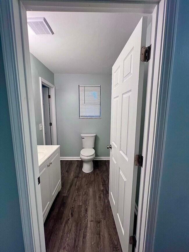 153 Hanstein Pl