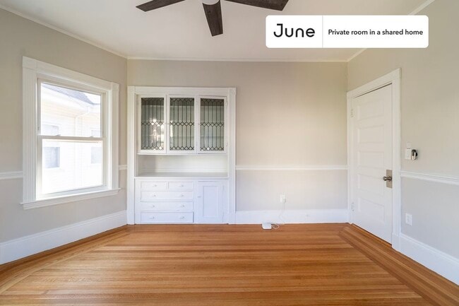 Photo - Room in Shared 5 bed/2 bath home Unit E