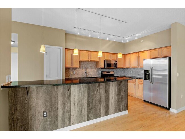 Photo - 500 500 E Grant St Apartment Unit 405