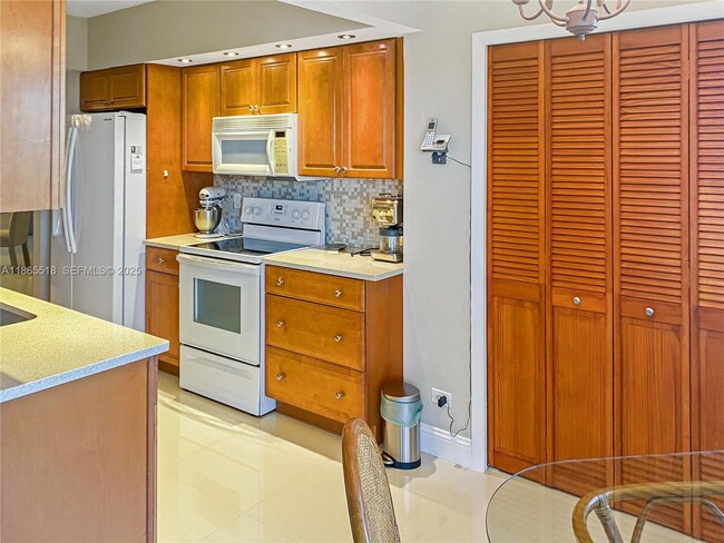 Photo - 7300 Radice Ct Unit 707