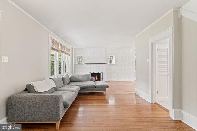 Building Photo - 129 Bortondale Rd Rental