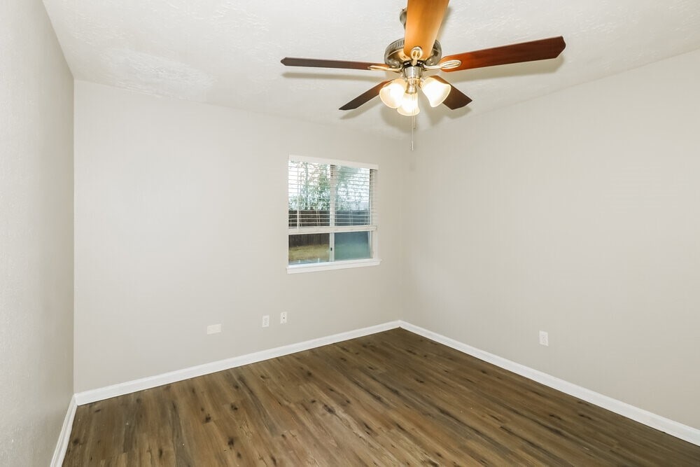 Photo - 16507 Quail Meadow Dr