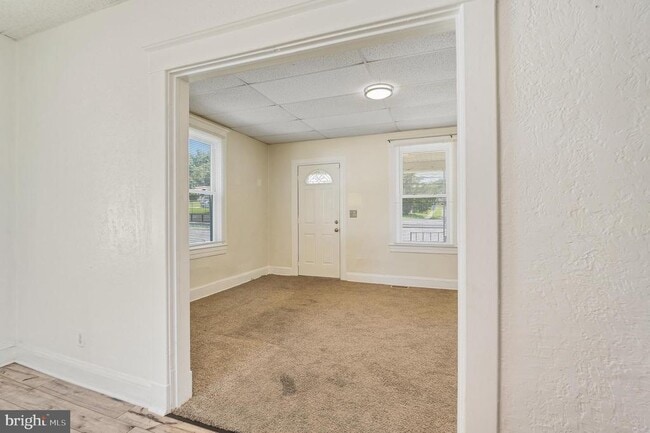 Photo - 414 N Broadview Blvd