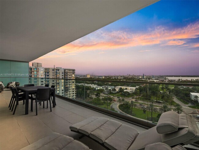 Building Photo - 10203 Collins Ave Unit 1105