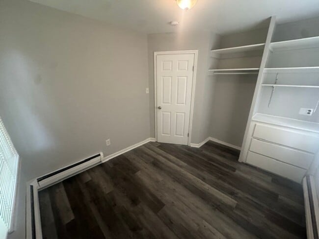 Photo - Quaint 3 bedroom ranch