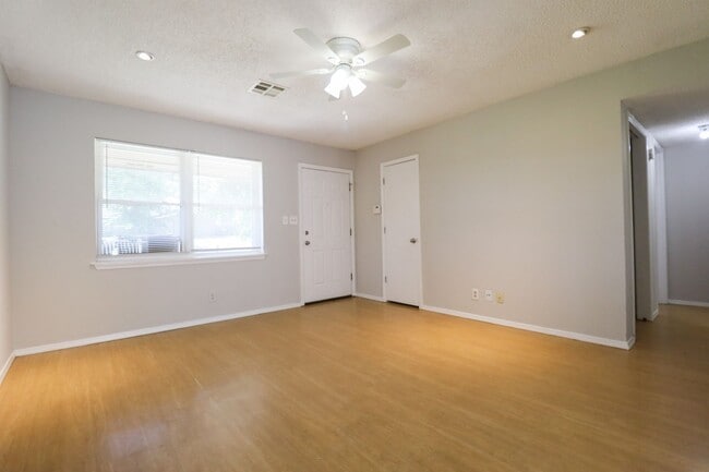 Photo - 2 Bed | 1 Bath in Glenpool!