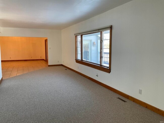 Photo - 10421 Yoder Rd