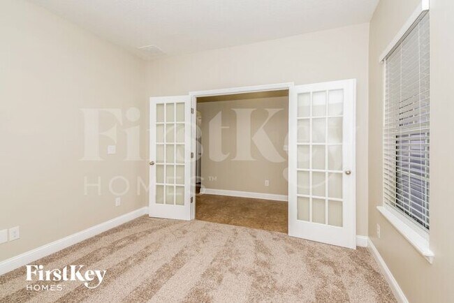 Photo - 485 Glendale Ln