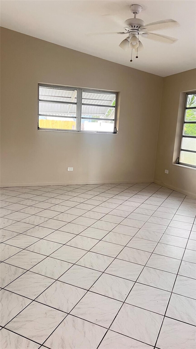 Photo - 6540 SW 4th St