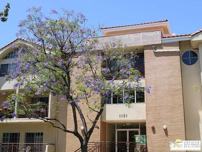 Photo - 1131 Campbell St Unidad 212 Rental