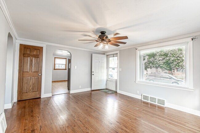 Photo - 1713 28th St