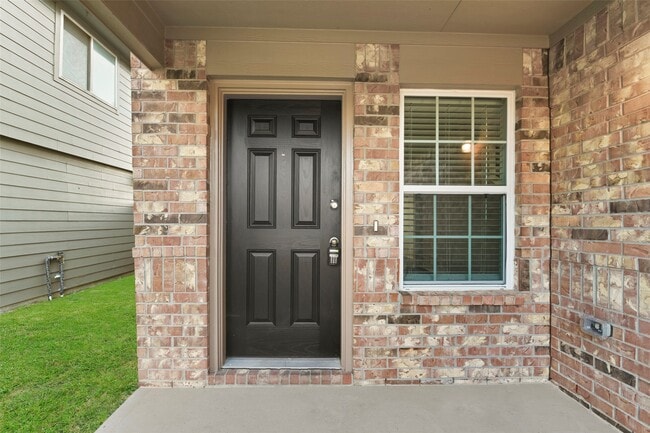 Photo - 17135 Hailey Harbor Dr