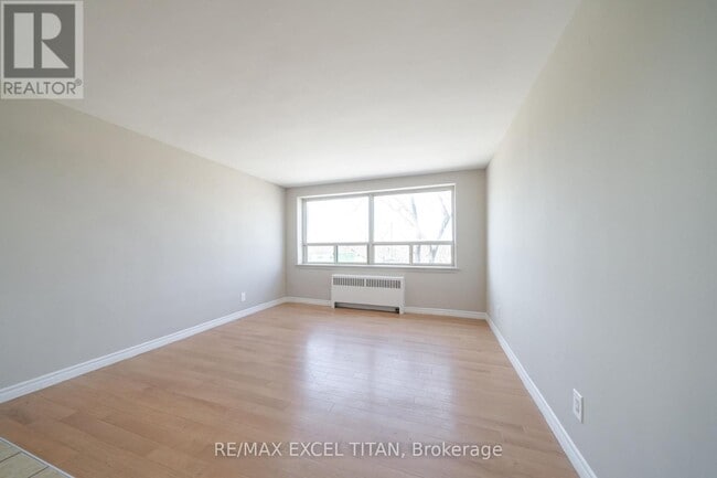 Photo - 468 Ottawa St N Unité 419B