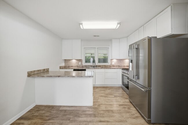 Photo - 3308 Woodsman Ln